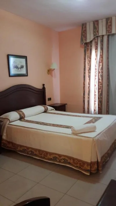 Hostal Restaurante Pacos — 写真 6