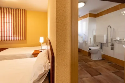 Hostal Restaurante Puerta del Alcázar — Foto 3