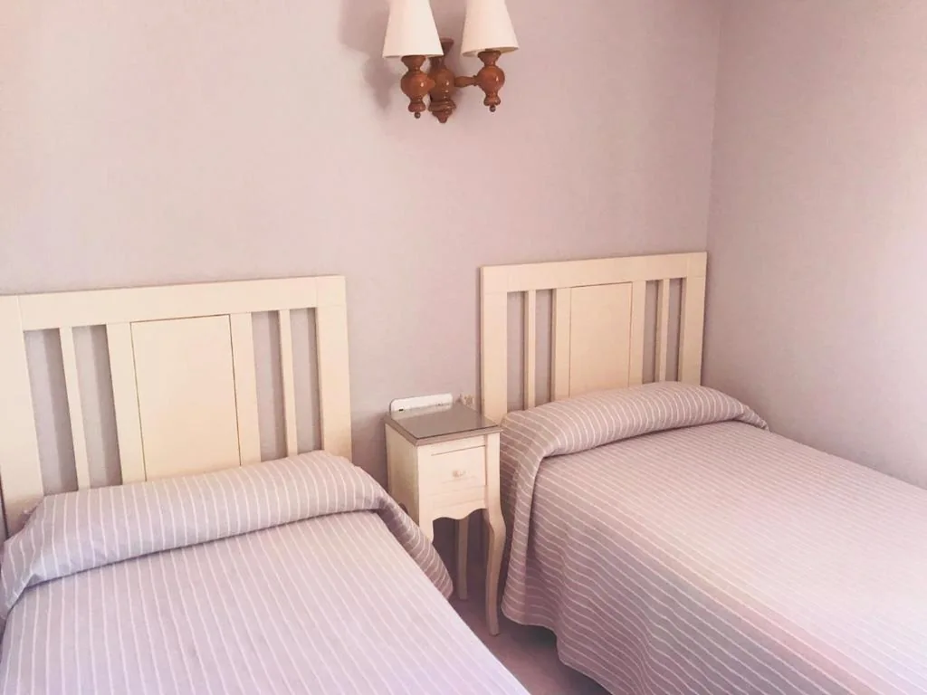 Einzelzimmer — Hostal Restaurante Puerto Blanco