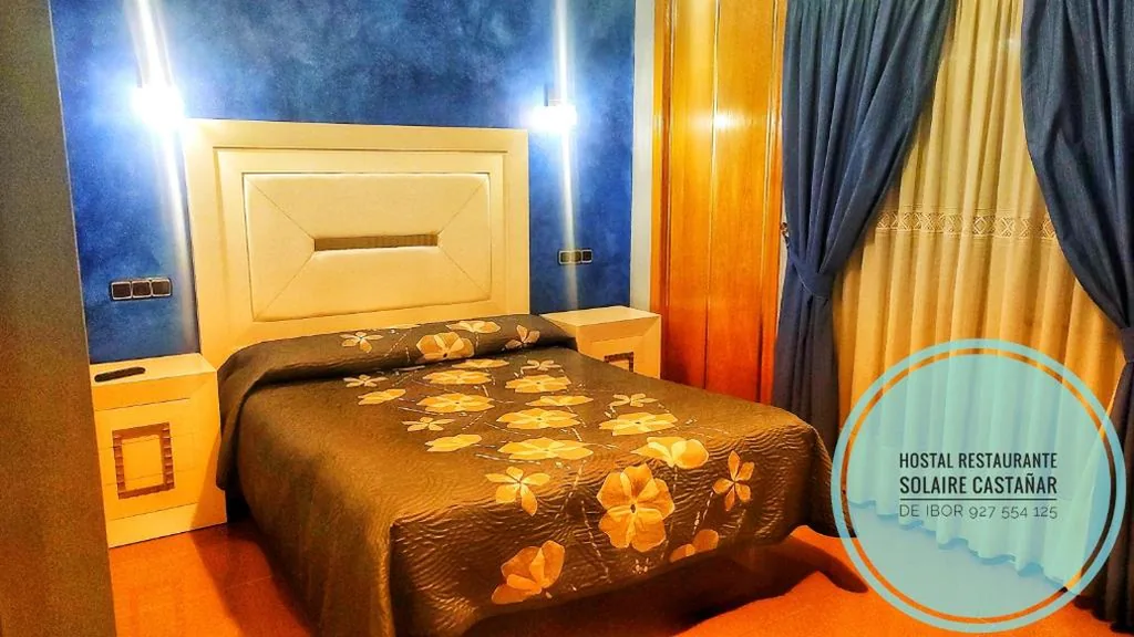 Deluxe Doppelzimmer mit Balkon — Hostal Restaurante Solaire