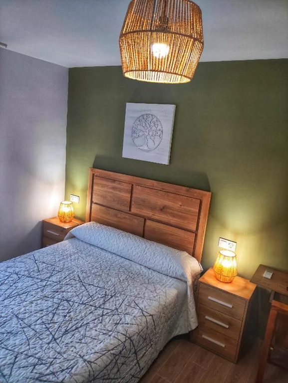 Deluxe Doppelzimmer mit Dusche — Hostal Restaurante Solaire