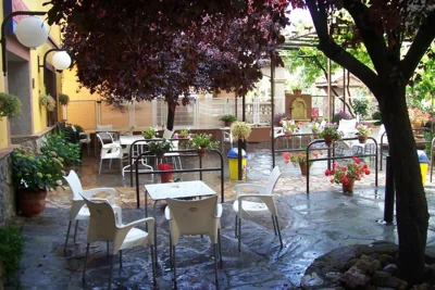 Hostal Restaurante Solaire — Foto 3