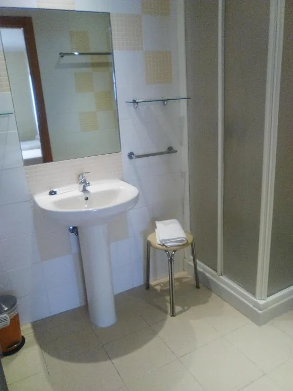 Chambre double - 2 lits — Hostal Restaurante Taracena
