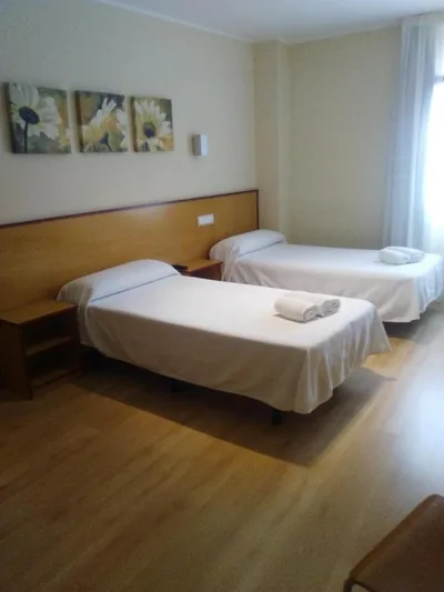 Hostal Restaurante Taracena — photo 9