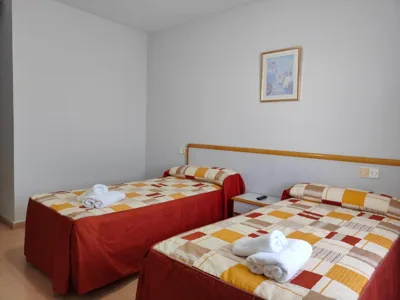 Hostal Restaurante Venta del Barro — Foto 12