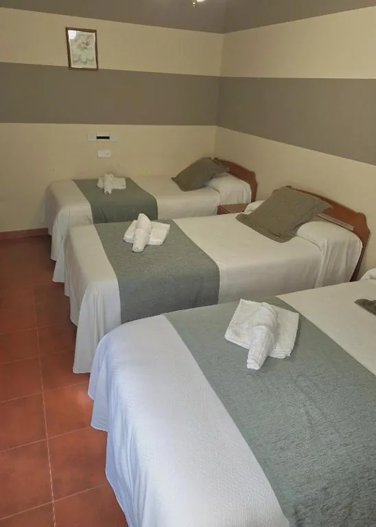 三人房 — Hostal Rio Duero