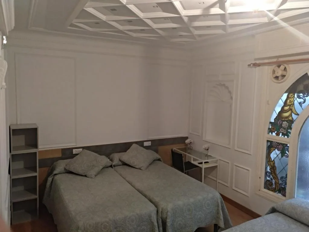 Familienzimmer — Hostal Rioja Condestable
