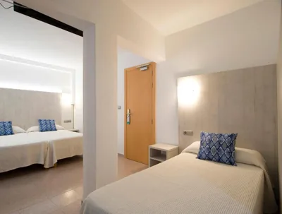 Hostal Roca — Foto 2
