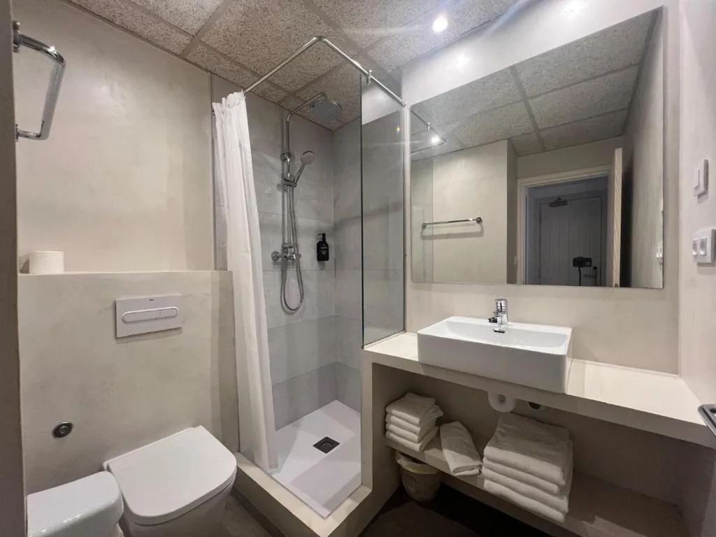 Hostal ROM Familiar