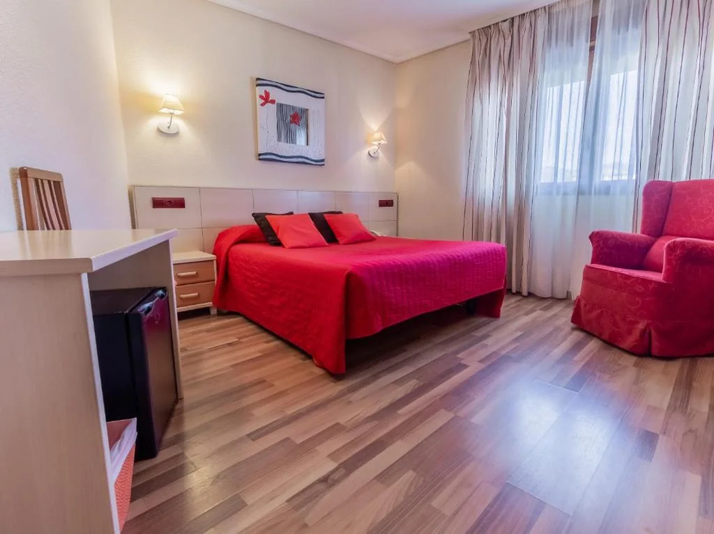 Habitación Doble Superior — Hostal Rural El Caño by Vivere Stays