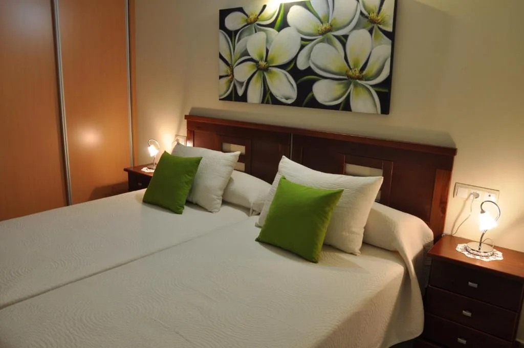 Chambre double - 1 ou 2 lits — Hostal Rural Letur