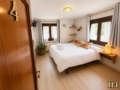 Hostal Rural Sant Climent - Habitacions i Apartaments — foto 5