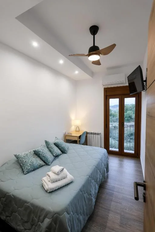 Doppelzimmer — Hostal Rural Sartaguda