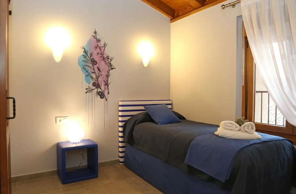 Quarto Individual com casa de banho privativa — Hostal Rural Villa de Mendavia