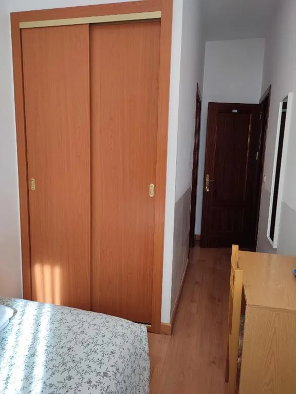 Habitación Doble Pequeña — Hostal Salomé