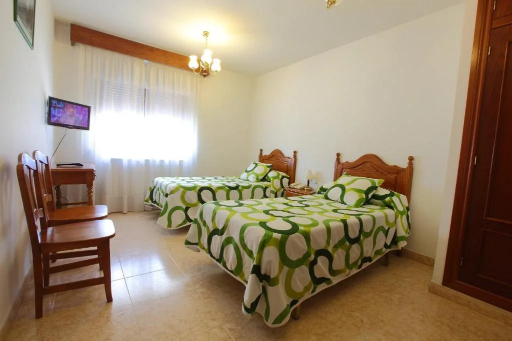 Double Room - 2 Beds — Hostal San Blas