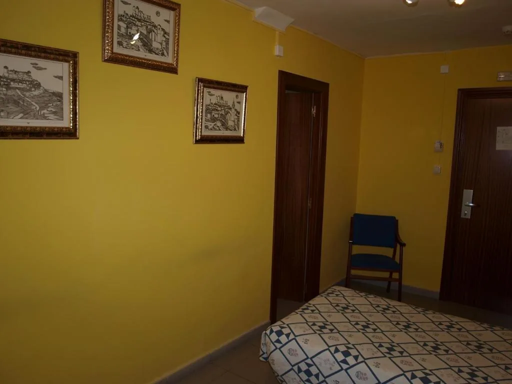 Quarto Individual — Hostal San Jorge