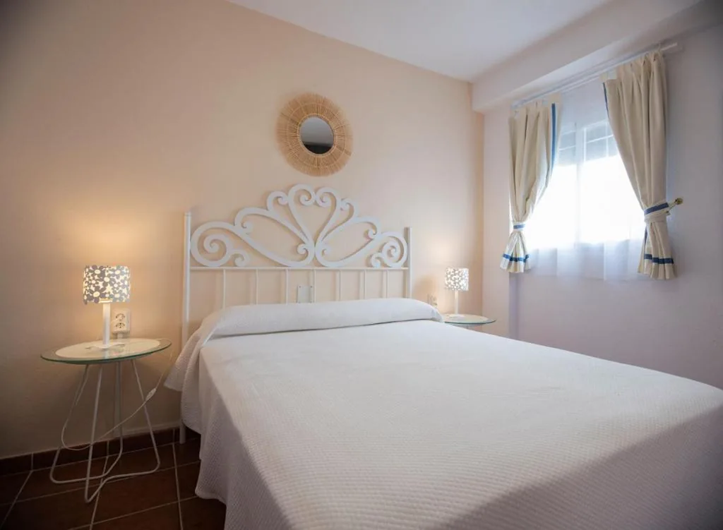Camera doppia - 1 o 2 letti — Hostal San Juan