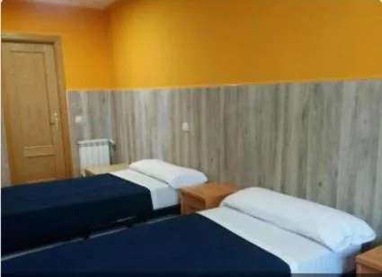 Habitación Doble - 2 camas — Hostal San Marcos II