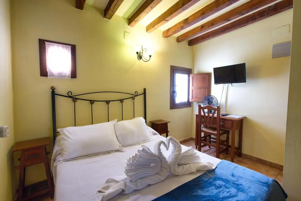 Habitación Doble — Hostal San Pedro
