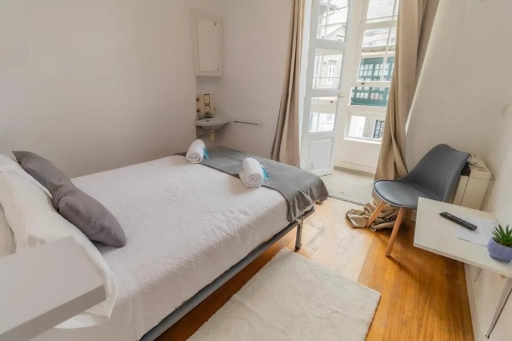 Chambre double avec salle de bains commune — Hostal San Pelayo
