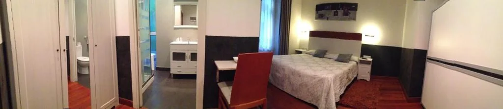 Camera tripla — Hostal San Sebastian Centro