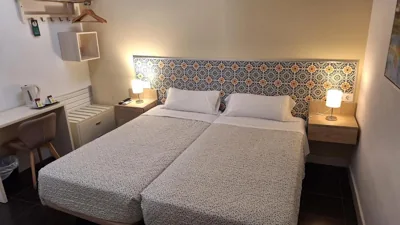 Hostal San Vicente II — Foto 12