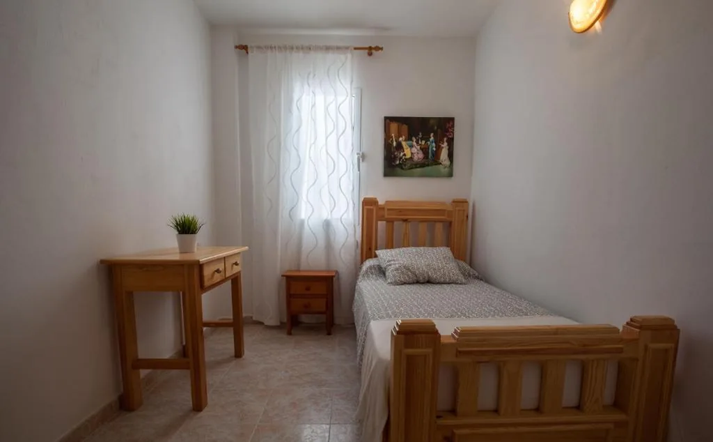 Habitación Individual — Hostal Sango Sierra de las Nieves