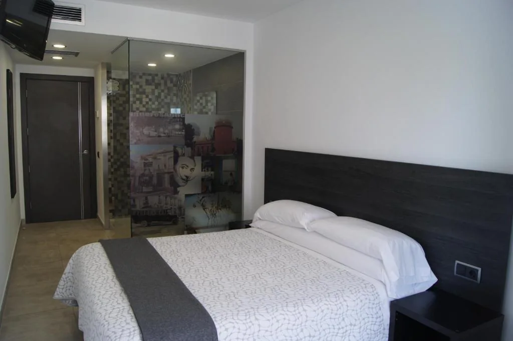 Habitación Doble Superior — Hostal Sanmar