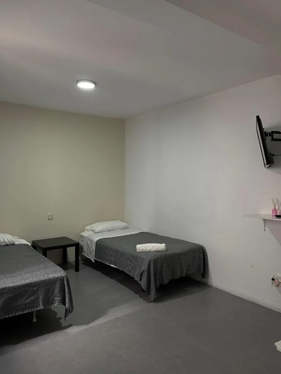 専用バスルーム付きシングルルーム — Hostal Santa Calma