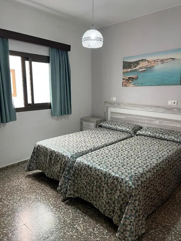 Doppelzimmer – 1 oder 2 Betten — Hostal Santa Eulalia