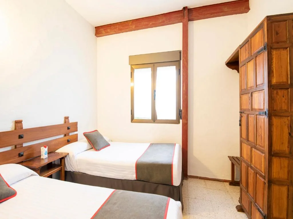 Dreibettzimmer — Hostal Santiago
