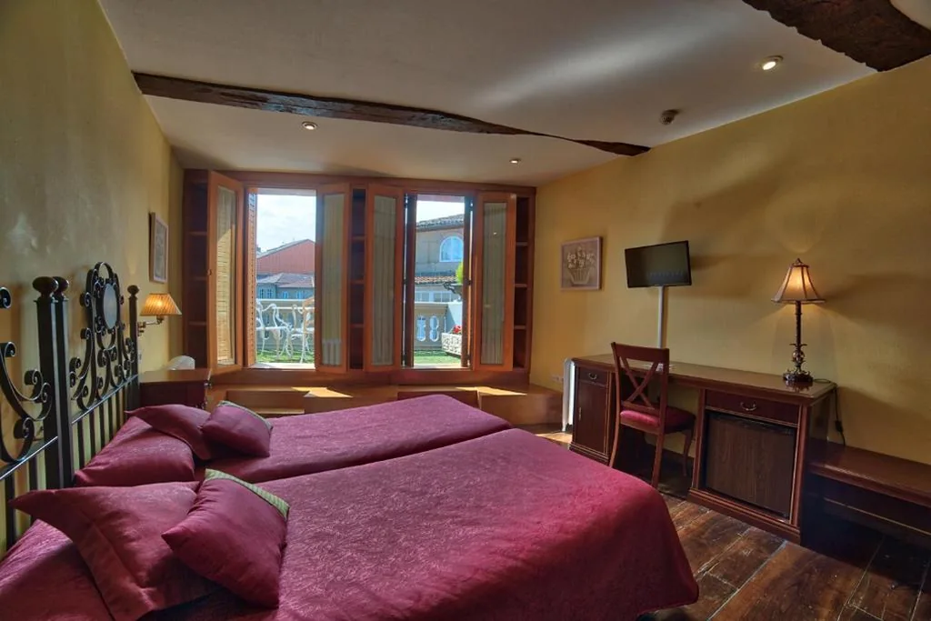 Hostal Santo Grial