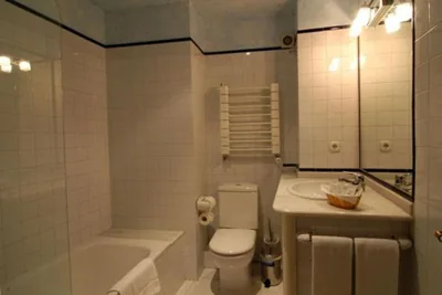 Hostal Santo Grial — Foto 3