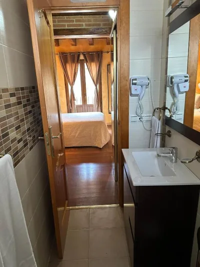 Hostal segovia adults only — foto 3