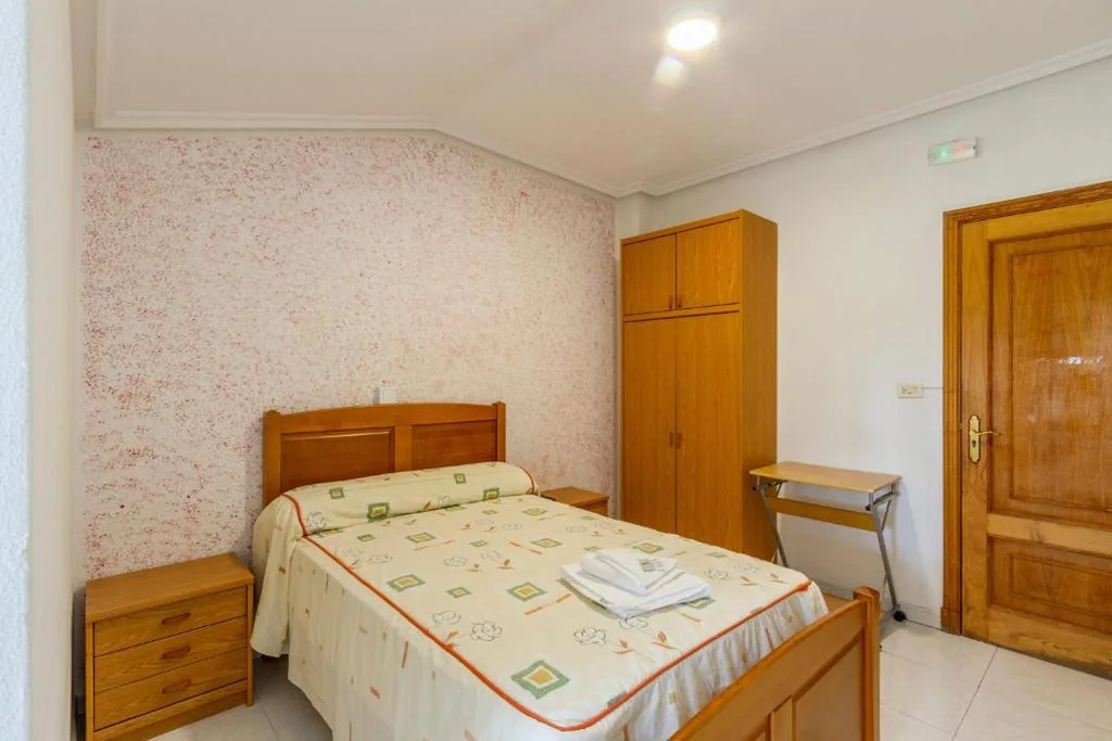 Standaard Eenpersoonskamer — Hostal Sequeiros