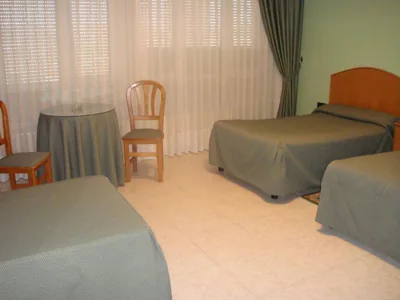 Hostal Serpol — Foto 9