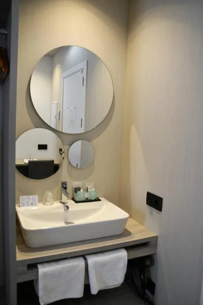 Hostal Sevilla Santa Justa - Adults only — Foto 4