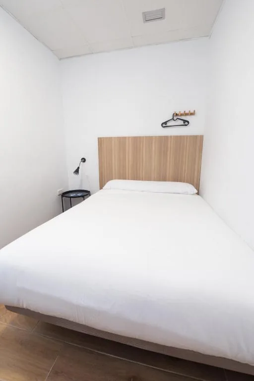 Habitación Doble — Hostal Siesta & Go Nuevos Ministerios