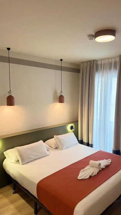 Hostal Sol Square Madrid — foto 9