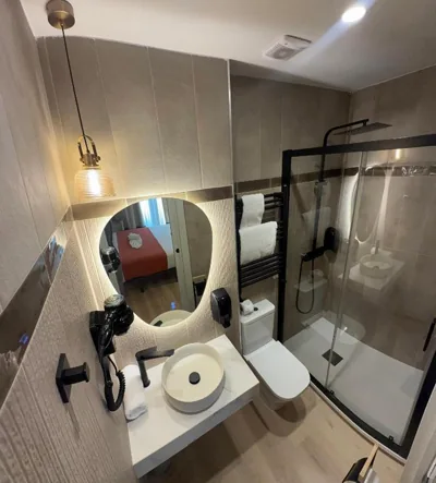 Hostal Sol Square Madrid — foto 10