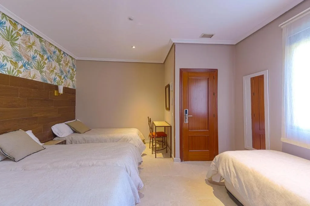 Chambre familiale — Hostal Sol