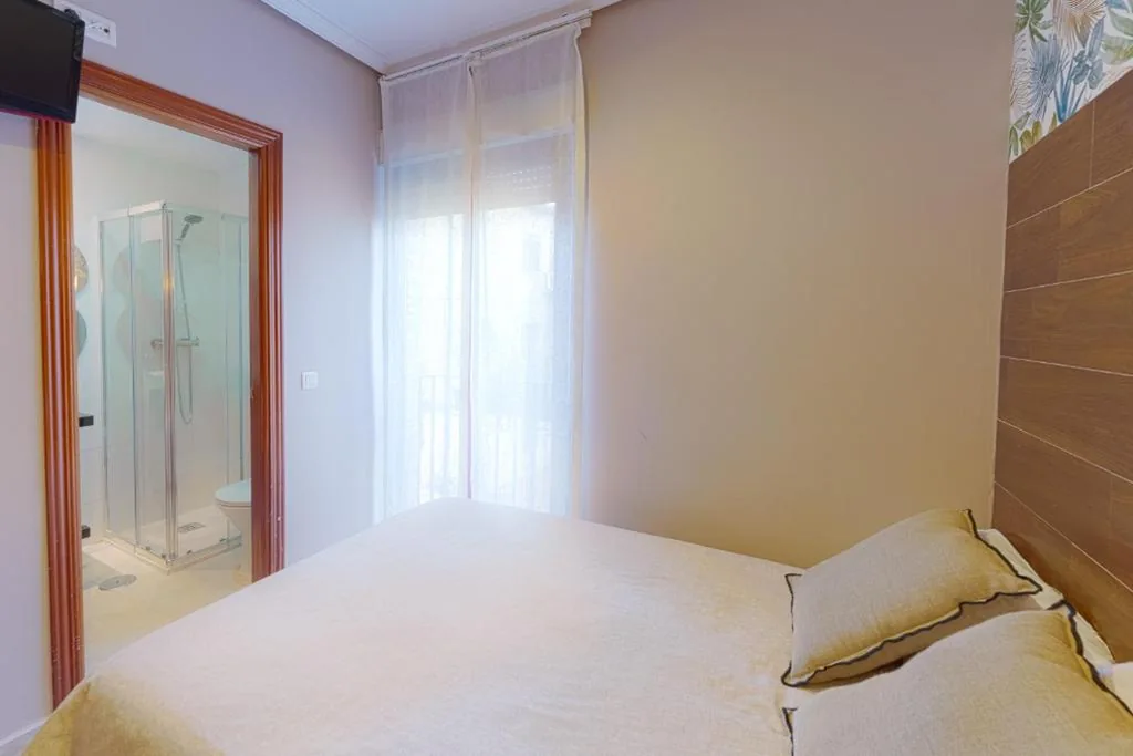Petite chambre individuelle — Hostal Sol
