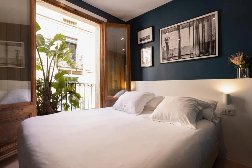Quarto duplo pequeno — Hostal Sol y K