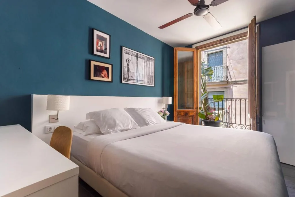 Hostal Sol y K