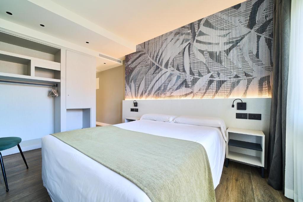 Hostal Sol y Miel