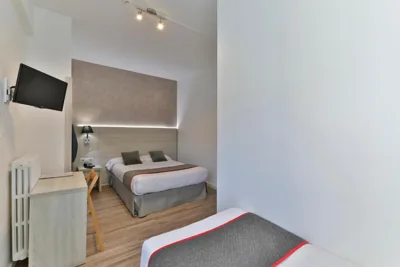 Hostal Soler — Foto 8