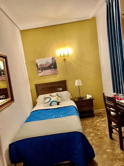 Hostal Sonsoles Madrid-Centro — foto 8