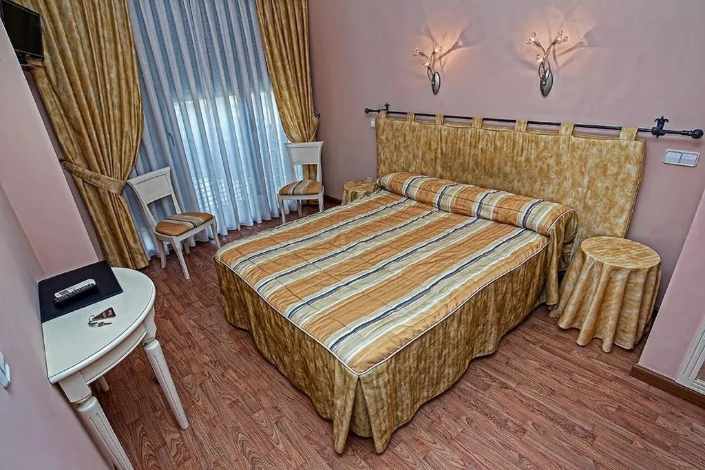 Suite mit Terrasse — Hostal Stop