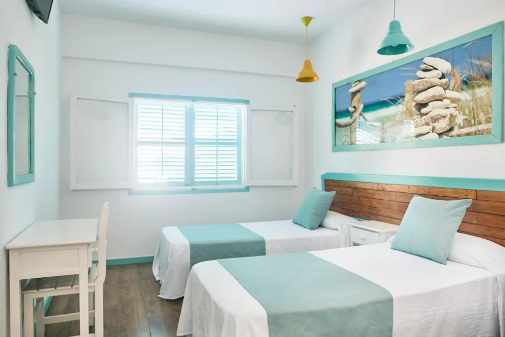 ツインルーム — Hostal Sunset Ibiza